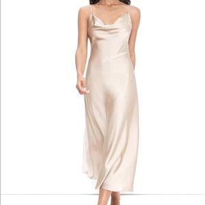 Satin tie spaghetti strap bombshell!